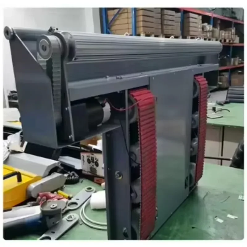 2026 Hot Selling Photovoltaic Solar Panel Automatic Cleaning Remote Control Battery Powered for Industrial Cleaning Equipment
