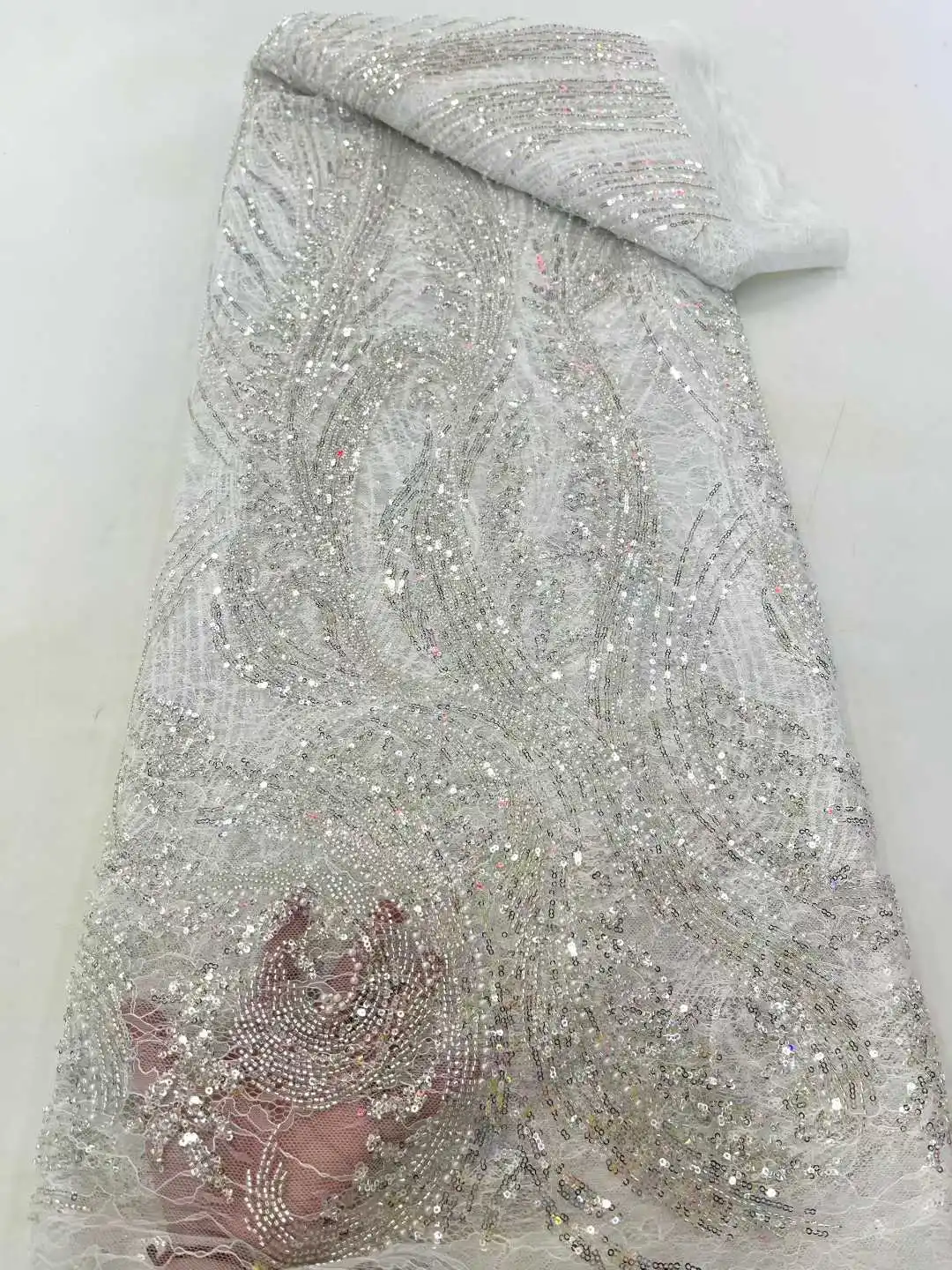 

2025 5 Yards Luxury African Sequins Groom Lace Fabric High Quality French Nigerian Beaded Lace Fabric For Wedding Dress
