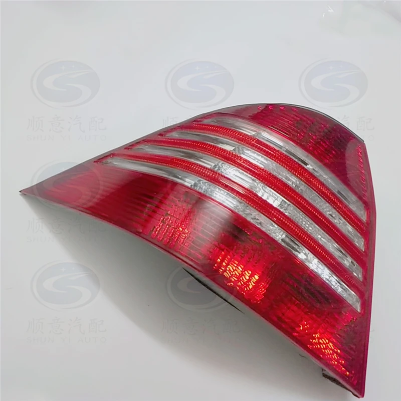 For Benz W220 S-Class  S280 S320 S350 S430 S500 S600 2003-2005 Tail Light Assembly Brake Light Turn Signal car accsesories