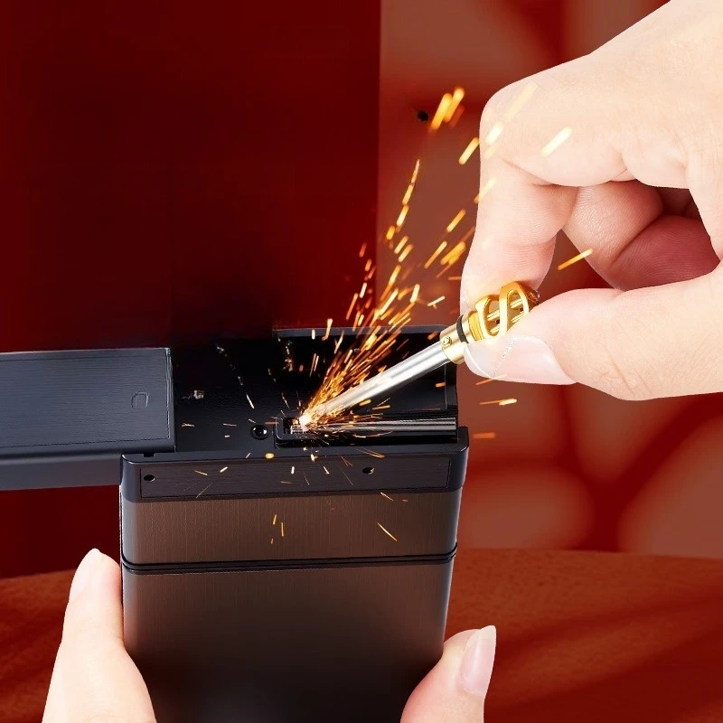 Trendy Match Kerosine Lighter Two-in-one Large-capacity Cigarette Box 20-pack Coarse Cigarette Box Moisture-proof Cigarette Box