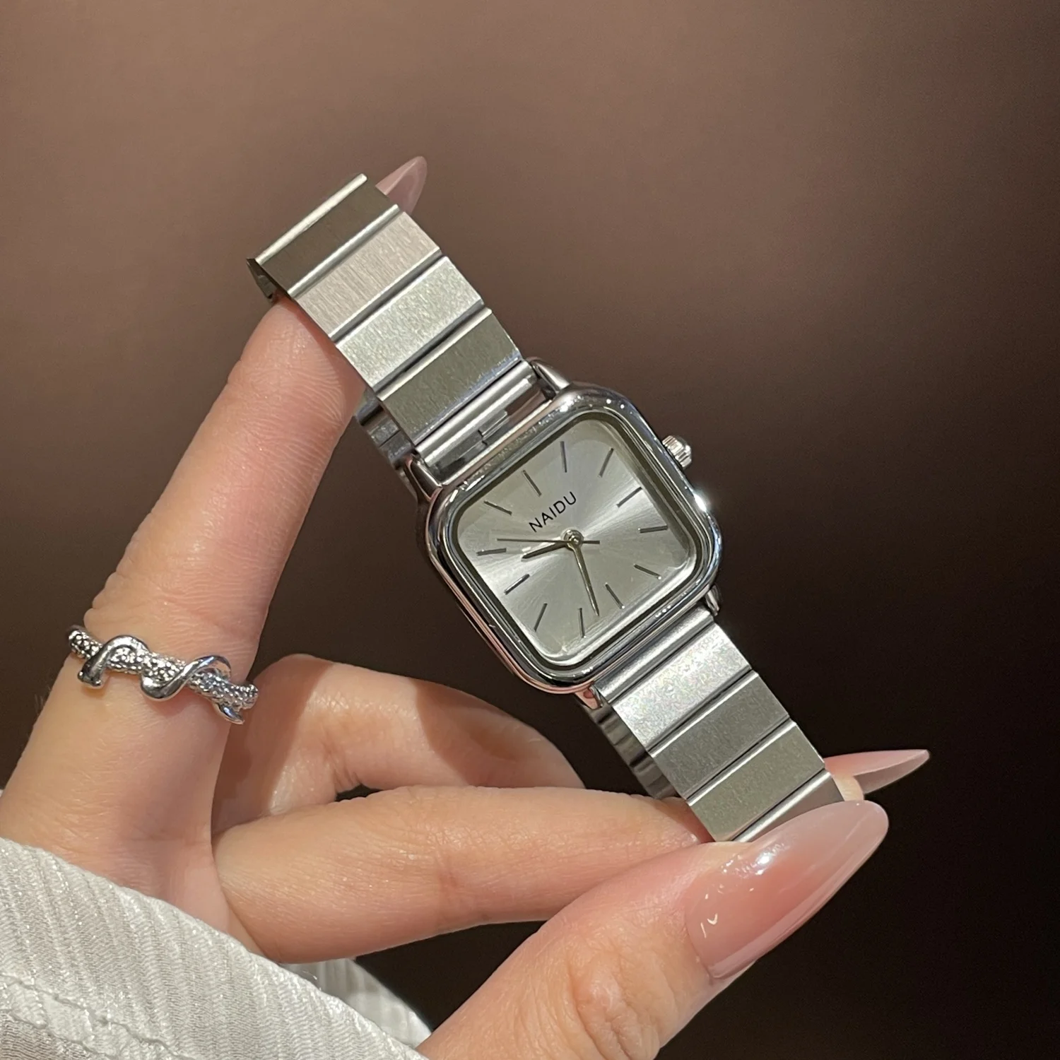 Silver Ladies Watches Simple Women Watch Female Student Bamboo Knot Steel Strap Quartz Wristwatch Montre Femme Gifts Clock