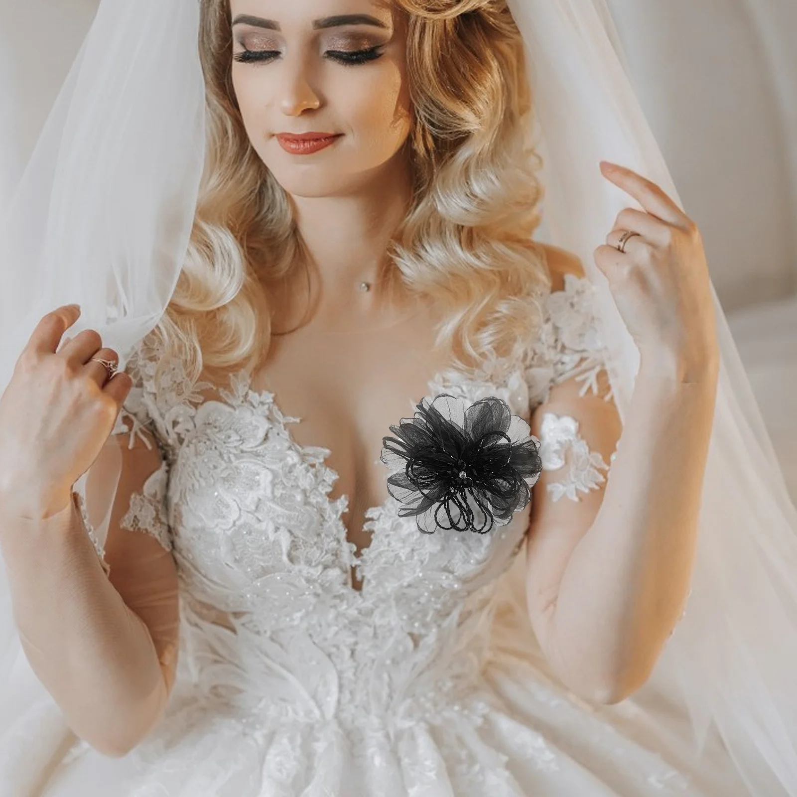 

Elegant Fabric Flower Brooch Pin Women Flower Pins for Clothes Party and Evening Brooch for Dresses Cloth Flowers