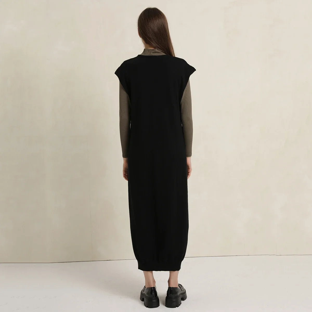 AP Sweater Maxi Women Dress Wool 2024 Fall Women Black Dress Lady Clothes Sleeveless Dress Buttons, #2008