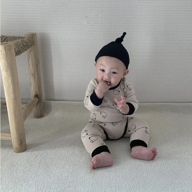 2025 Autumn New Baby Long Sleeve Home Clothes Set Infant Boy Girl Cartoon Print Bodysuit + Leggings + Hat Pajamas 3pcs Suit
