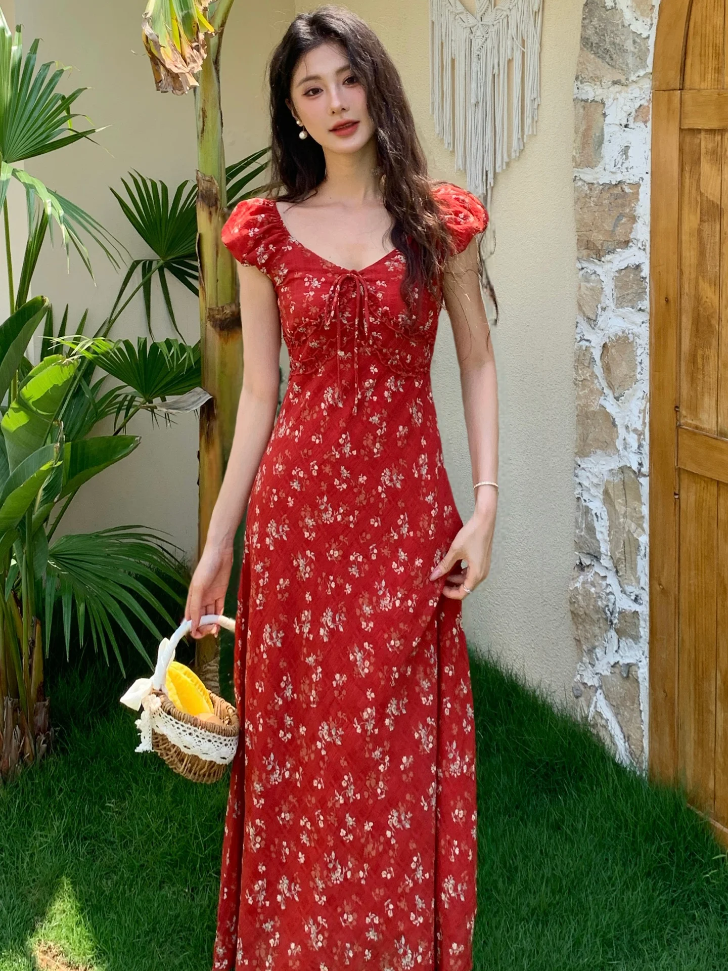 الأحمر الأزهار طباعة ماكسي الدكتور V-Ne الصيف شاطئ Vaion ثوب نسائي الجنية T مثل ألف خط تنورة فقاعة Sve عالية الخصر