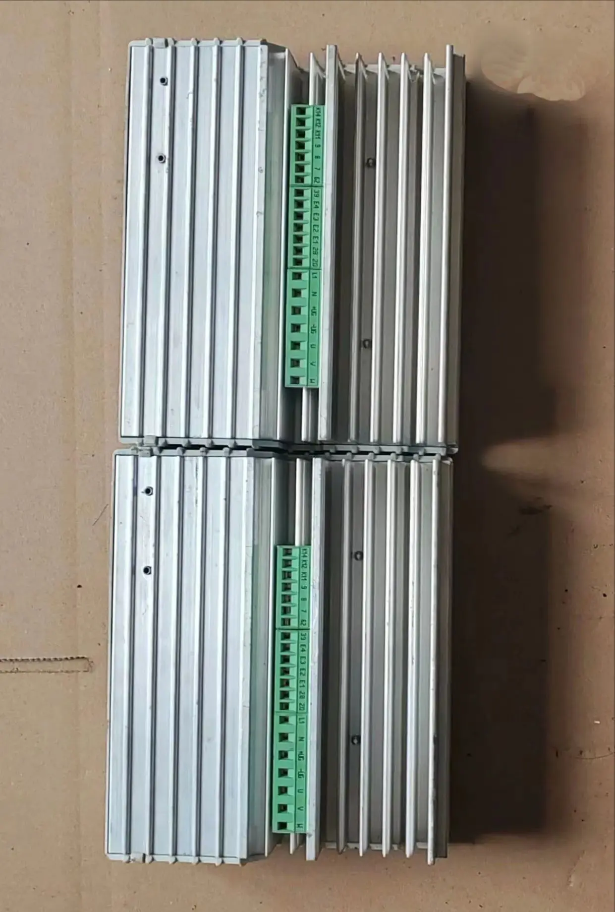 EVF8201-E อินเวอร์เตอร์ 0.37KW 220V สําหรับ Lenze