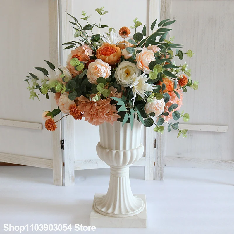 Rot-weißes Rosen-Kunstblumenarrangement, luxuriöses Hochzeits-Bankett-Tischdekor, Blumenstrauß für Hotel-Esszimmer-Partydekoration – Detail 4
