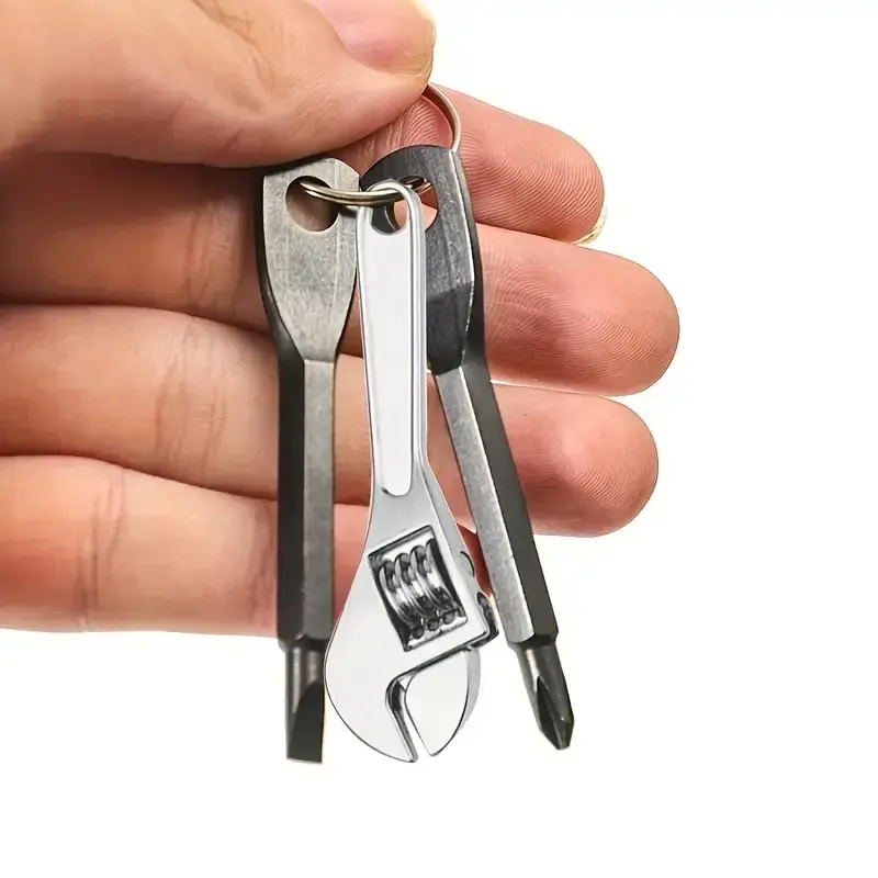 

Mini portable screwdriver set with keychain - adjustable metal pocket tool kit, suitable for camping accessories