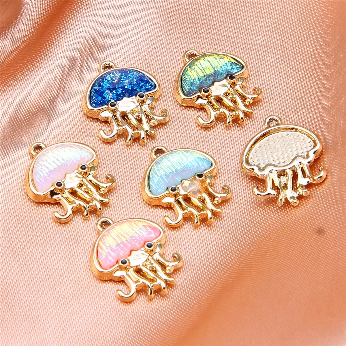 10pcs new marine cute fantasy color jellyfish alloy pendant DIY necklace earrings jewelry simple material accessories