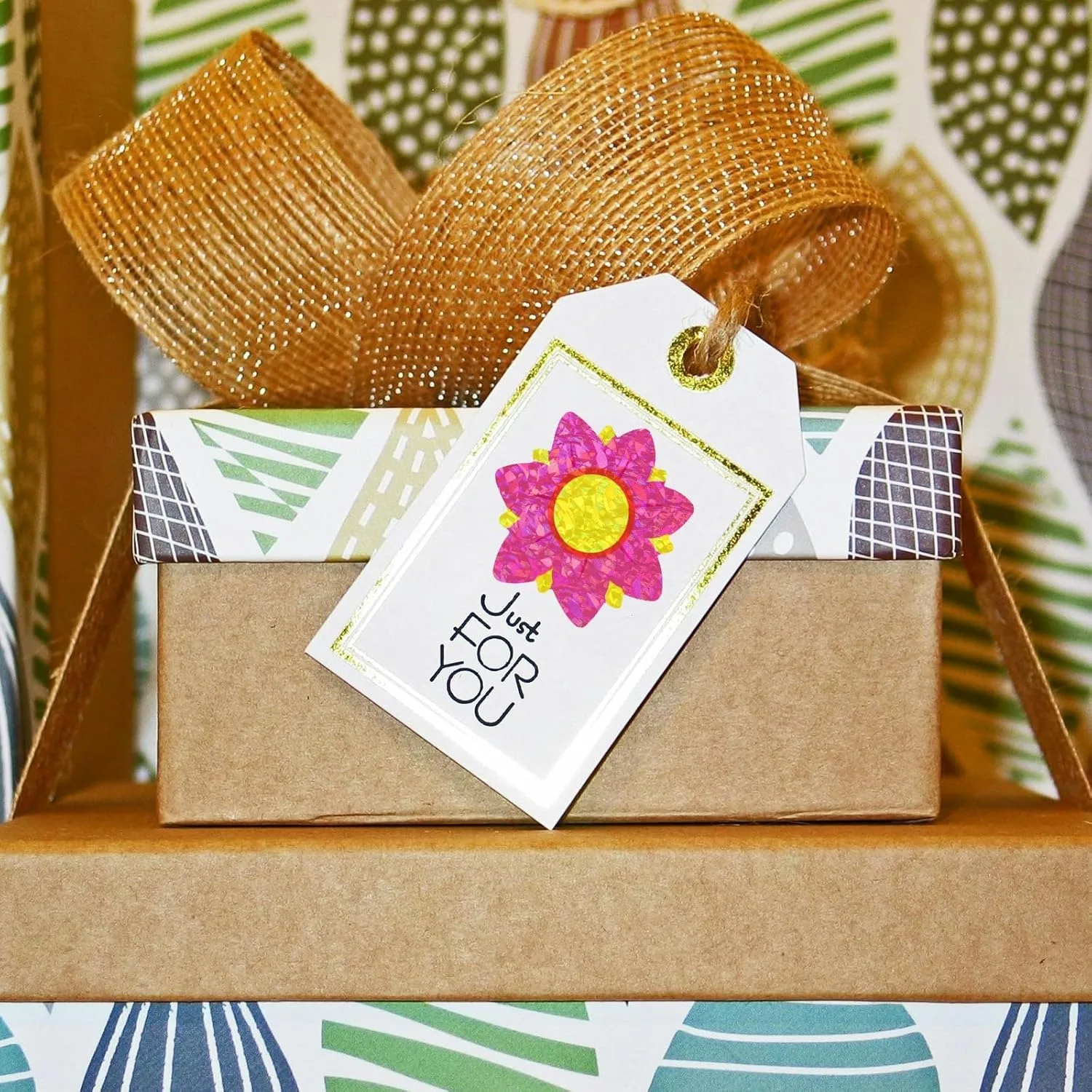 500 قطعة 1 "ليزر زهرة ملصق لفة أزهار لطيفة شكل ختم ملصق اللون مقاوم للماء ذاتية اللصق ملصق تغليف الهدايا Stic