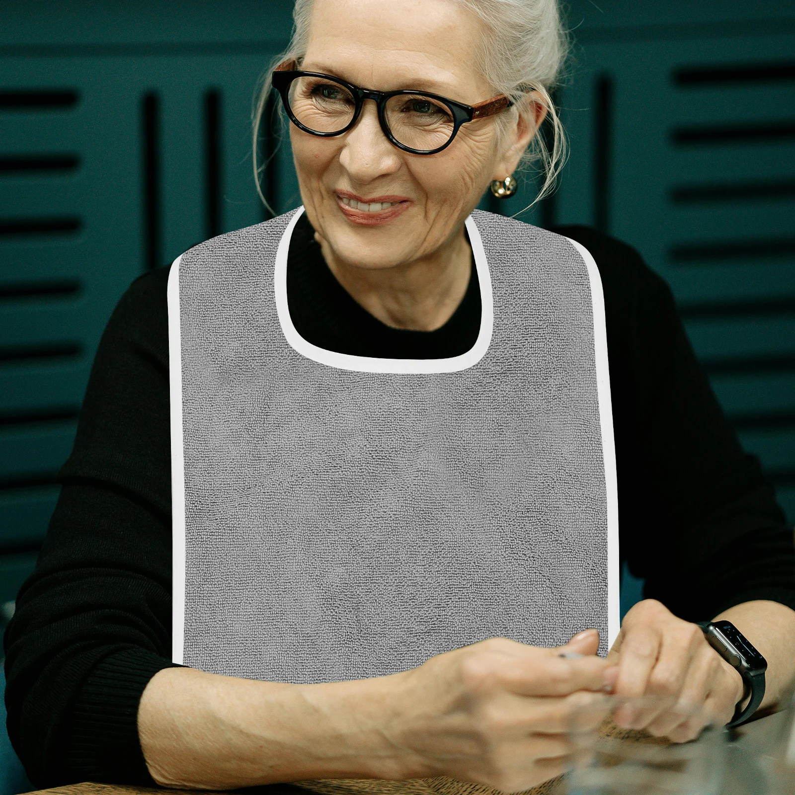 

Adjustable Adult Bib Large Cotton Feeding Bib for Elderly Special Needs Food Protector Mealtime Drool Cloth Reusable Comfortable