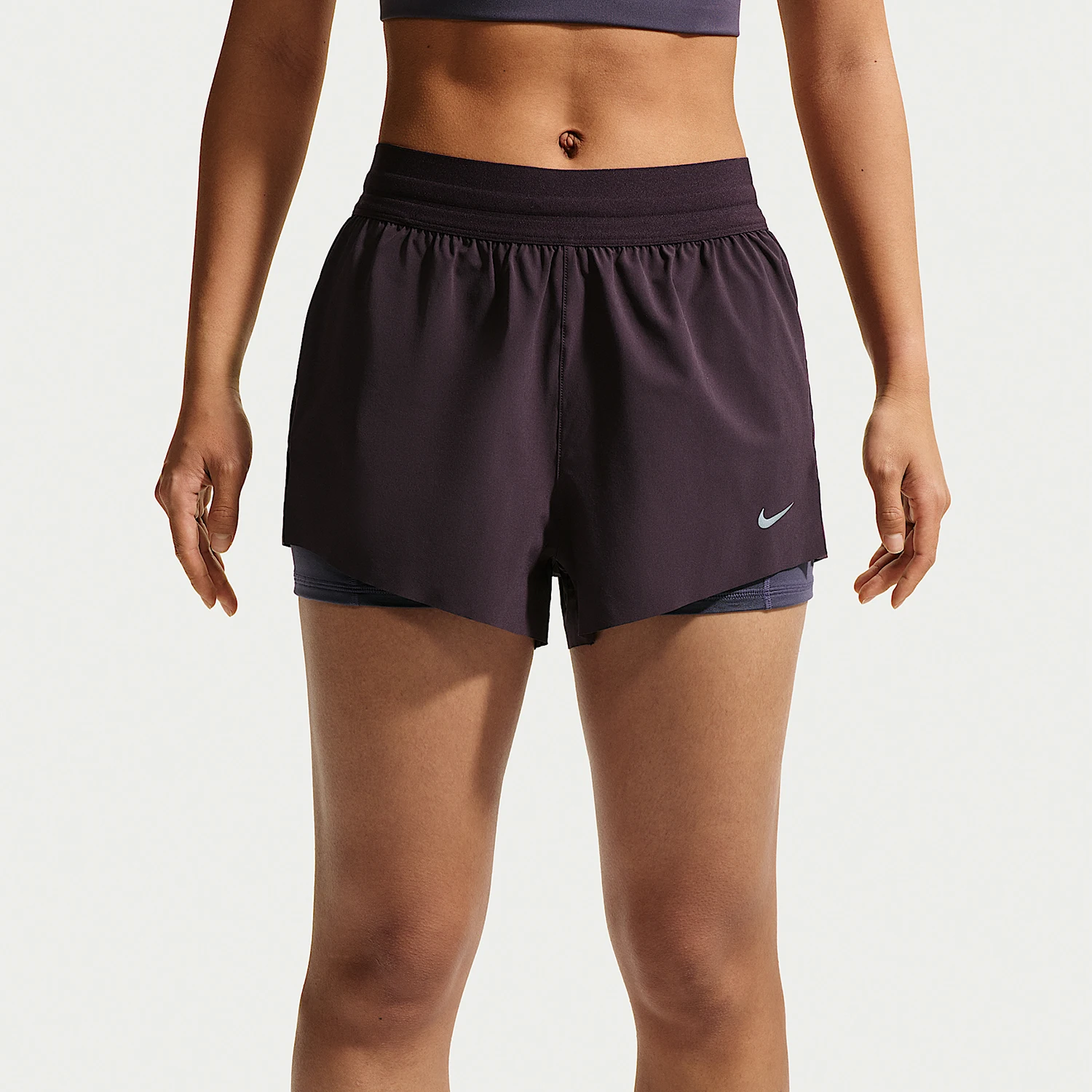 short-de-course-2-en-1-pour-femmes-nike-swift-dri-fit-authentique-ir7594-651