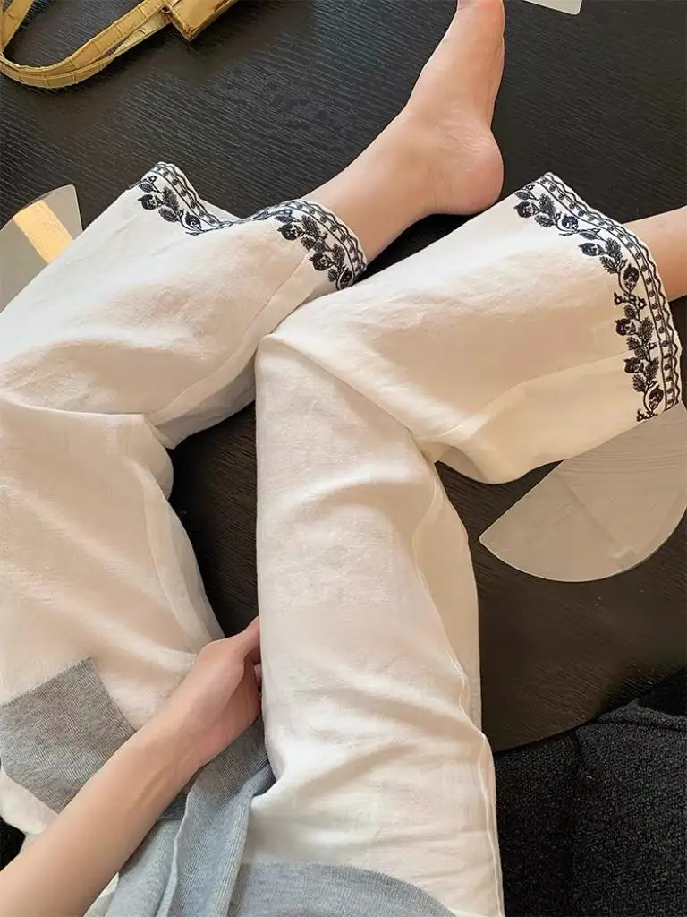 

Высококачественные льняные широкие брюки, повседневные лоскутные брюки с вышивкой, прямой крой, летнее новое поступление, женские традиционные китайские...