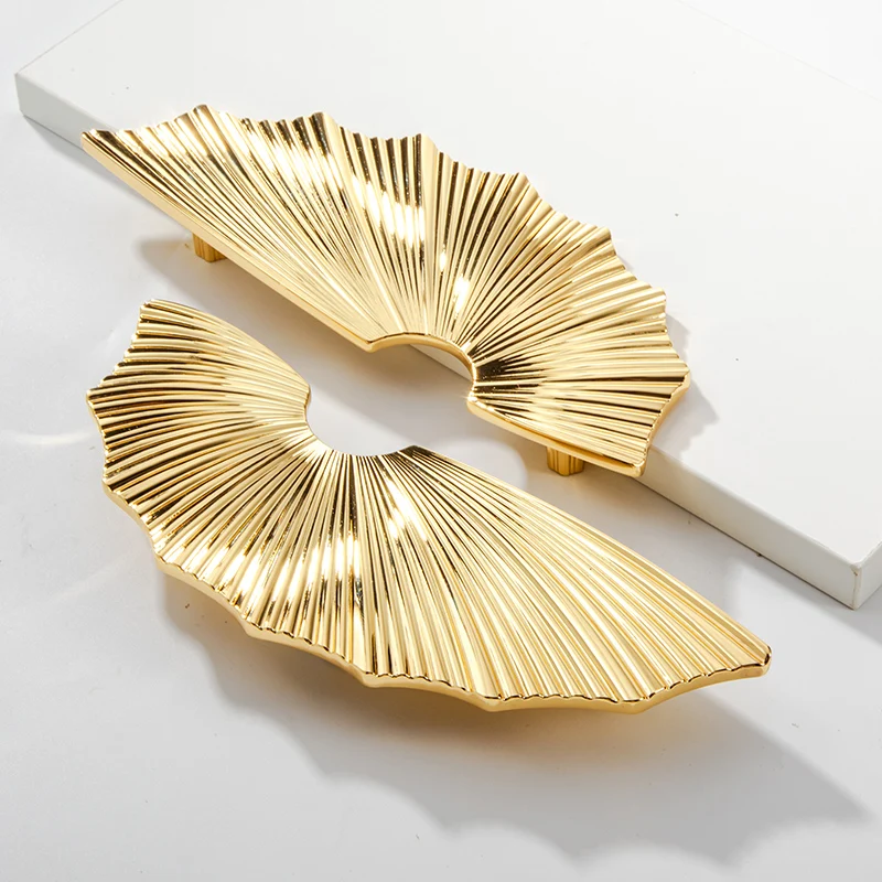 American Style Golden Lotus Leaf Counter Cabinet Door Pulls Modern Simple High-end Cabinet Wardrobe Door Drawer Cabinet Handle