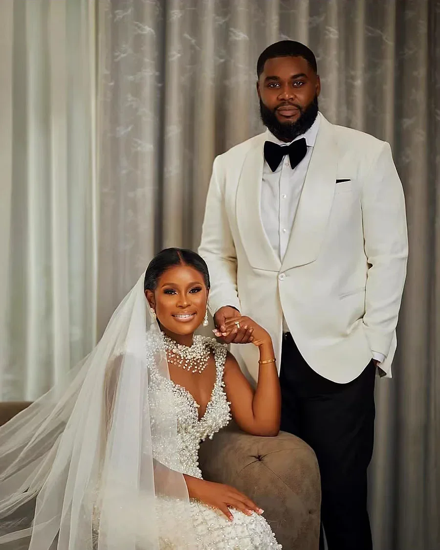 Arab Luxury Beaded Mermaid Wedding Dress Elegant Pearl Sleeveless  Bride Dress Wedding Party Dress Customized