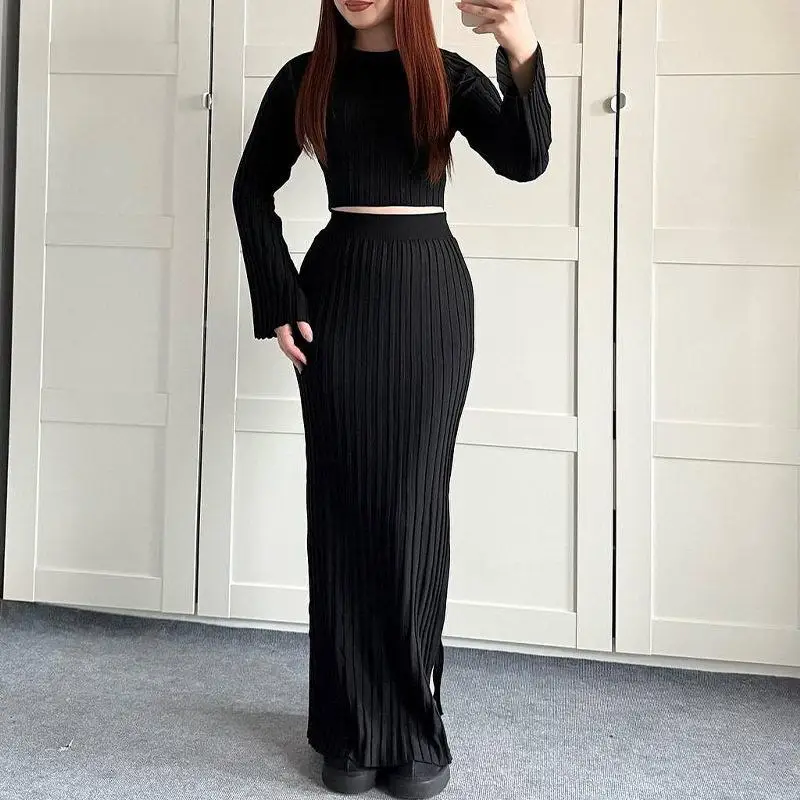 

Fall 2025 New Cross-Border Women's Knitted Waist Skirt Set round Neck Long Sleeve Baring Waist Casual Style Winter Suitable