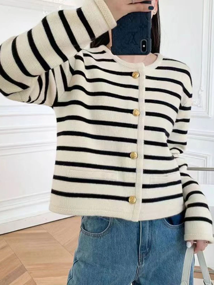 Spring Autumn Cardigan Striped Women Sweaters O-neck Knitted Long Sleeve Casual Tops Korean Style Short Sweater for Female