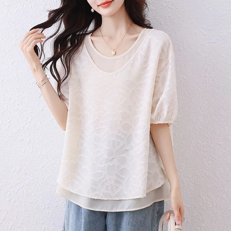 بلوزات أنيقة برقبة دائرية مكونة من قطعتين ملابس نسائية لصيف 2025 قمصان جديدة فضفاضة تناسب كل مباراة قمصان مكتب للسيدات