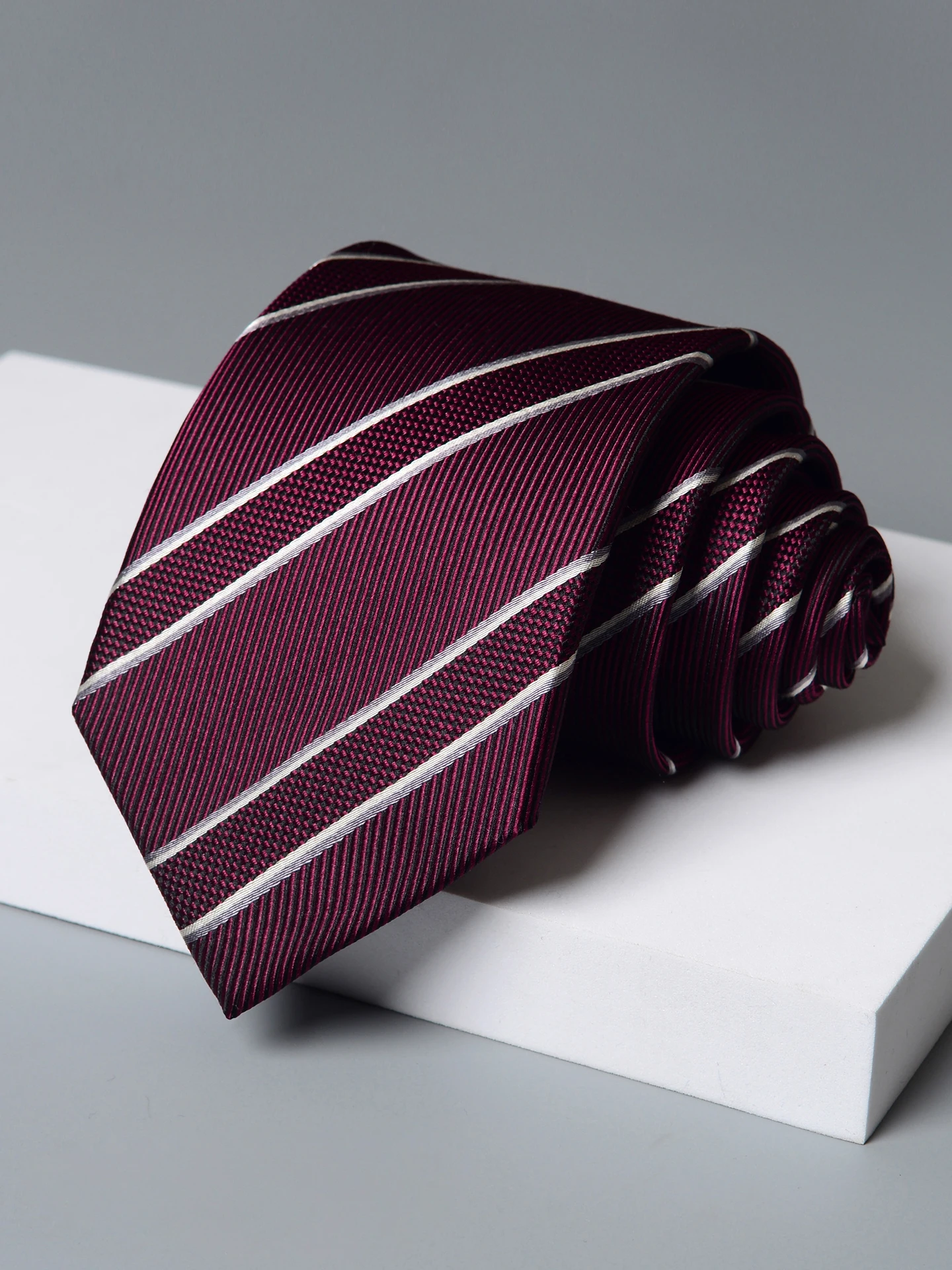 dunhe-silk-twill-tie-men's-busin-formal-8cm-deep-red-wedding-gift-om-trendy-boxed-silk-tie-korean-sle-average-width