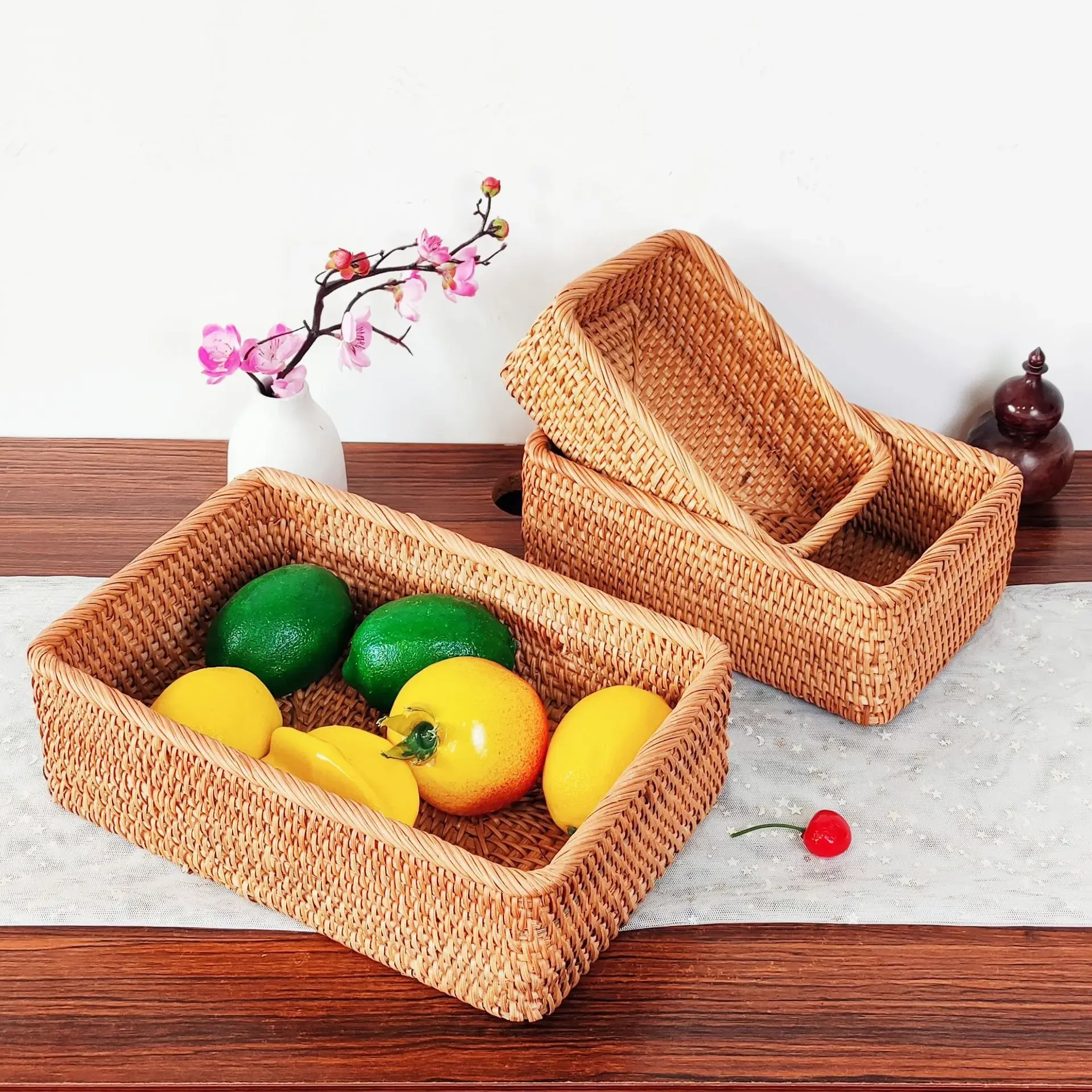 

Woven Rattan Home Storage Basket, Desktop Coffee Table Sundries Sorting Basket, Remote Control Snack Fruit Storage Basket