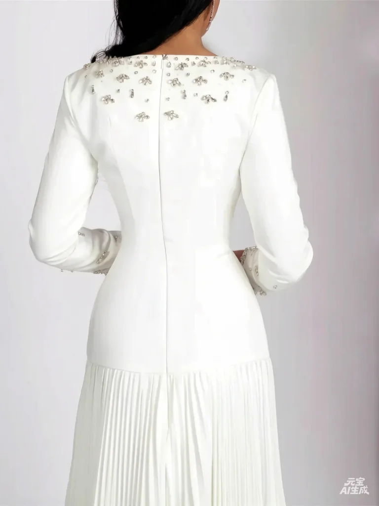 Customized Ivory Elegant Sweet Crystal Prom Dresses For Special Occasion Long Sleeves Round Neck Pleated Wedding Evening Dress view 3