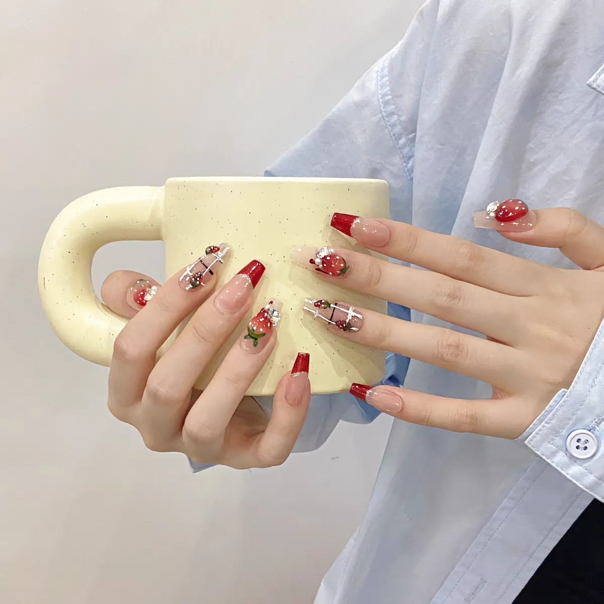 [Strawberry] 3D Hand-painted Ice Penetrating Nail Art French Pure Desire Long Nail Fake Nails Press On