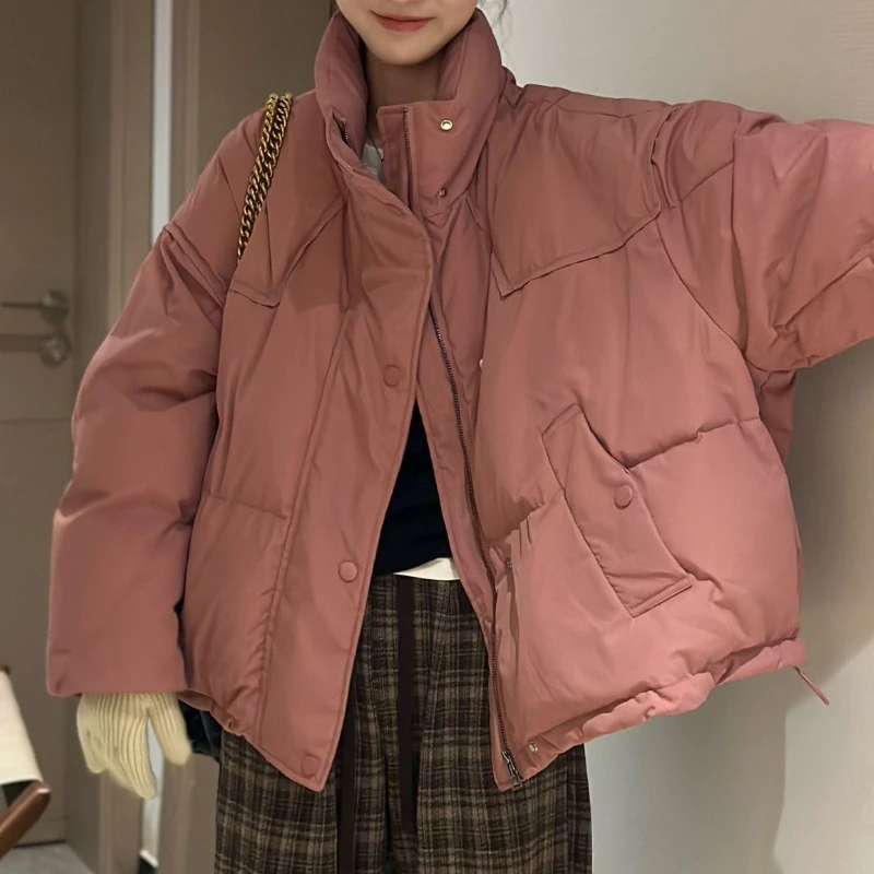 

Дизайн воротника-стойки, свободная и утягивающая хлопковая одежда, новая зимняя модная куртка 2025 года для женщин