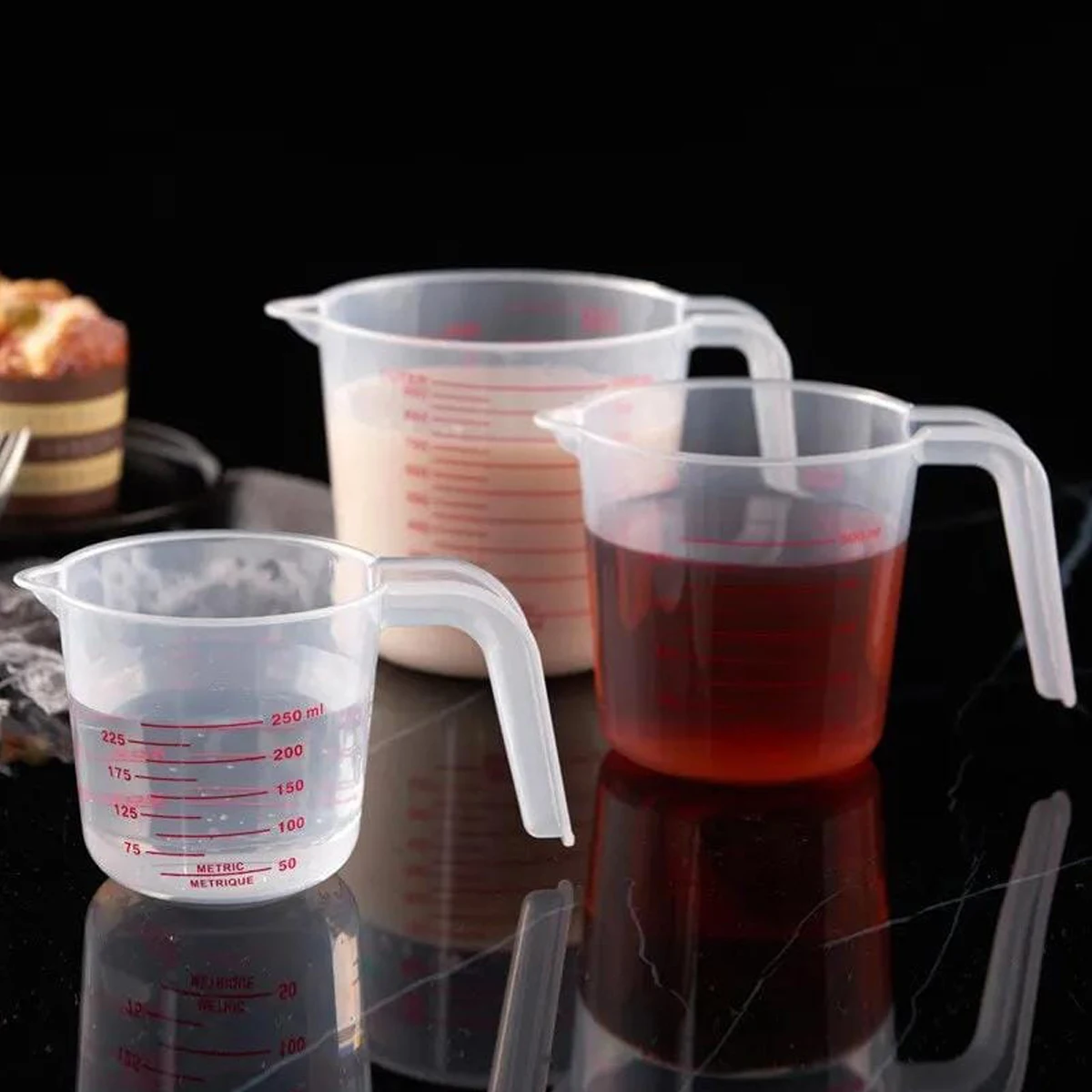 3 Pcs 250-500-1000ml Plastic Transparent Graduated Measures Cup Household Kitchen Baking Measuring Tool Set Handle Design Cups