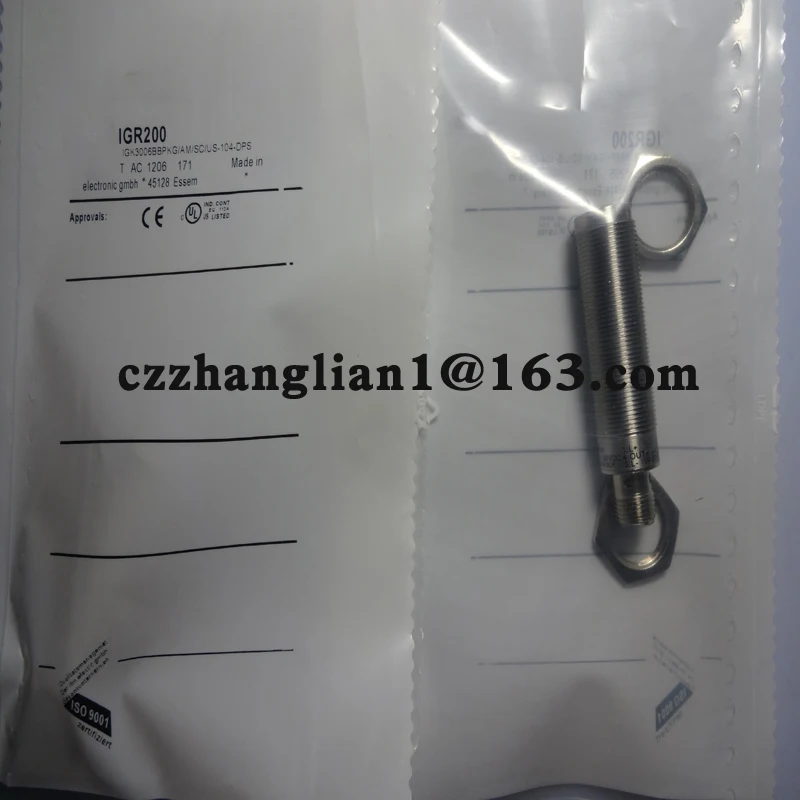 brand new Proximity switch IGR200 IGR202 IGR207 IGR212  IGR205 IGR206 IGR204 IGR203 Complete models Fast delivery