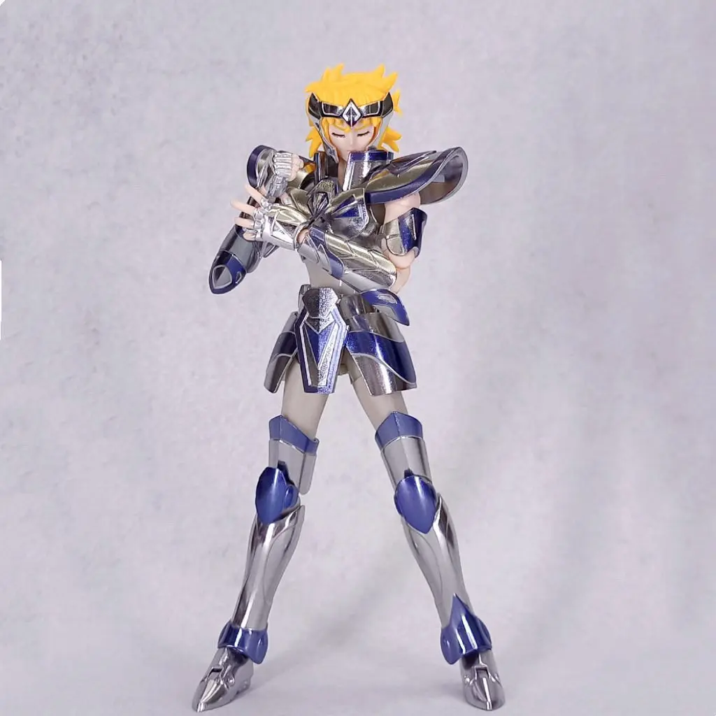 Figurka Silver Saint Triangular Seat Noisis ze stopu, dostępna od ręki.