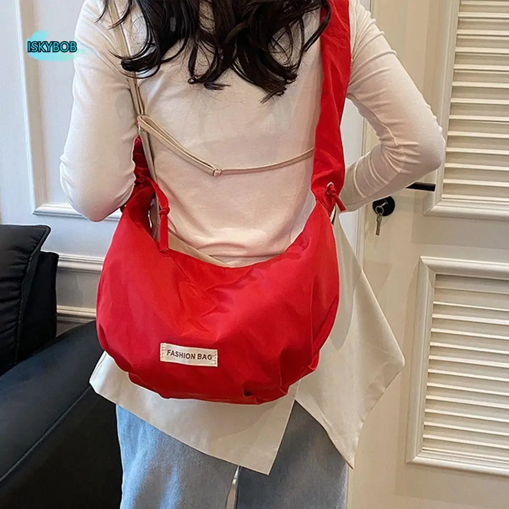 

Trendy Designer Pleated Shoulder Bag Large Capacity Casual Hobos Crossbody Bag Solid Color Leightweight Women's Tote Bag Travel