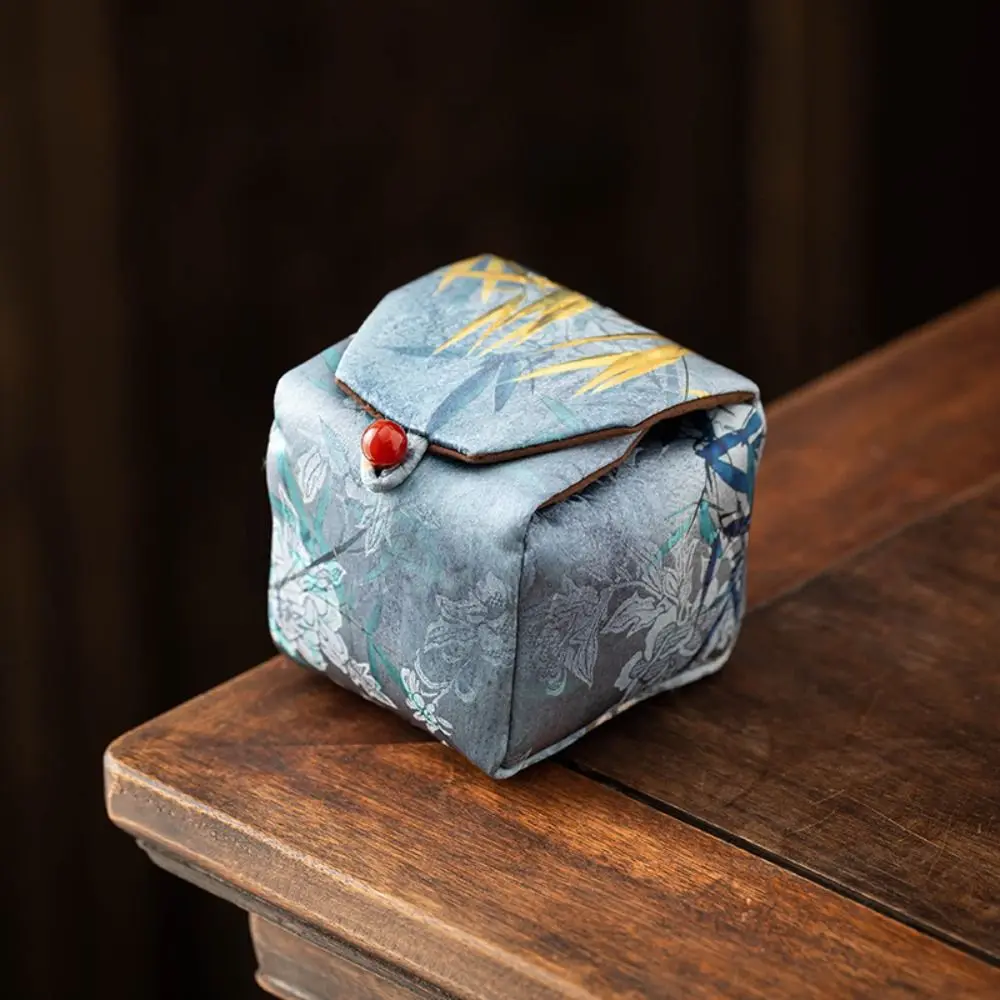 Custodia in tessuto per tazza da tè in stile cinese con bottone a pressione Borsa portaoggetti per stoviglie a prova di rottura Borsa ricamata multifunzionale portatile
