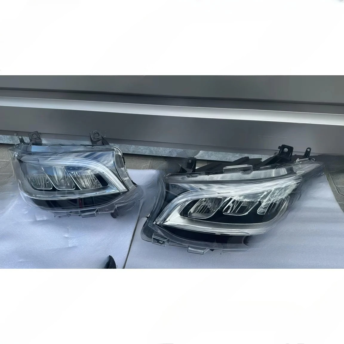 Sprinter W907 2018 + Low Upgrade to High Match Euro Standard Plug and Play High Quality Car Light Emitting Diode Headla