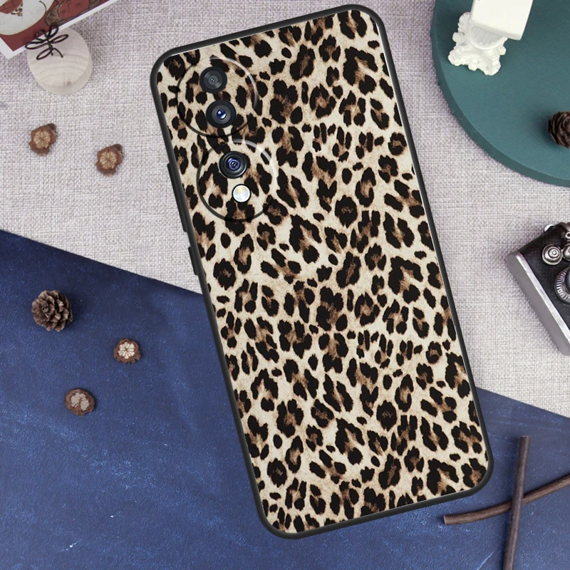 Leopard Print For Huawei Honor Magic 5 Lite X8 X9a 50 70 P40 P20 P30 Pro P50 Nova 9 5T P Smart 2021 Case