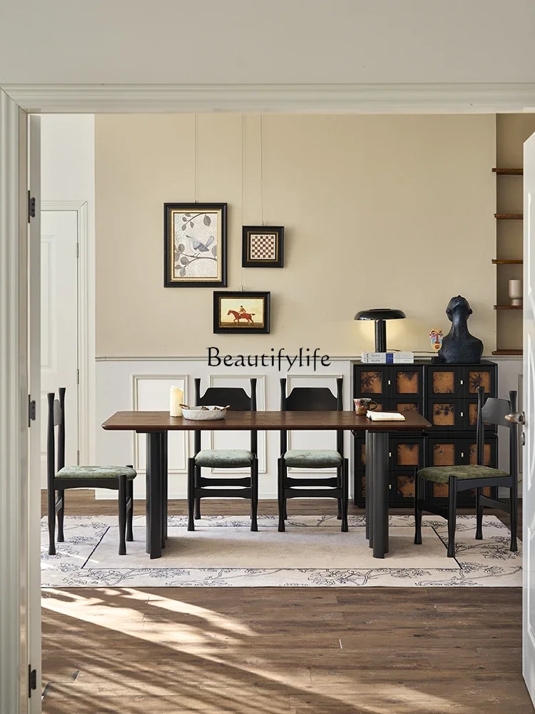 

04French retro solid wood dining table small household dining table