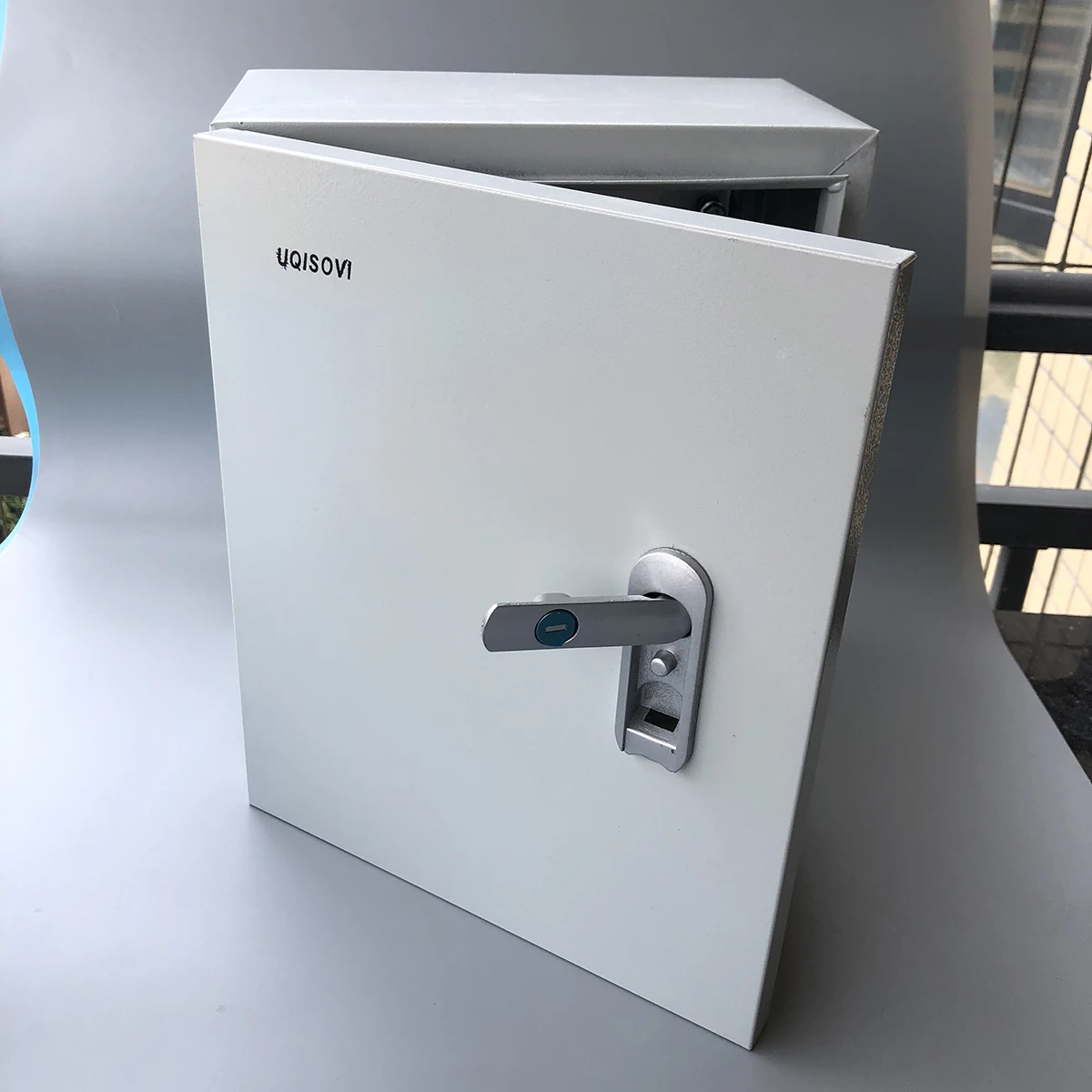 UQISOVI Household Indoor Outdoor Rainproof Power Distributing Boxes For CCTV Security Camera Power Protection Electrical Cabinet