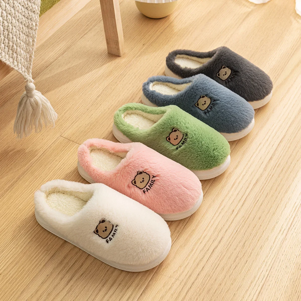 Couples Winter Home Slippers Women Shoes Cute Cartoon Bear Slipper Men Warm Plush Slides Indoor Bedroom Non-Slip Floor Flats