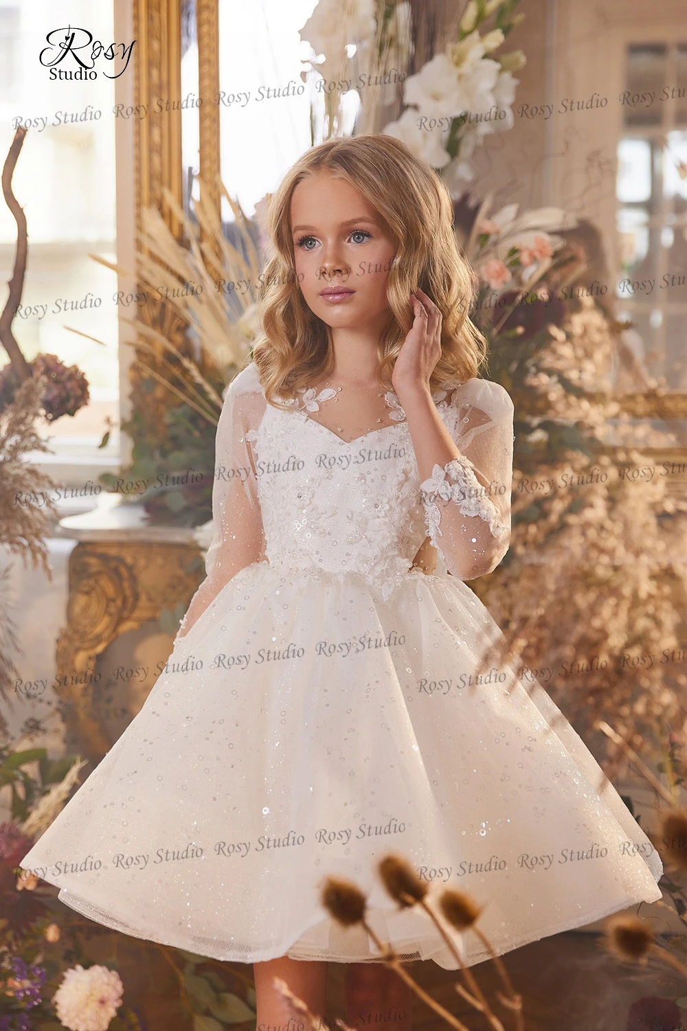 Tulle Sparkly ดอกไม้ชุดเดรสเด็กผู้หญิง A-Line ขนาดเล็กสีขาว First Communion ชุด3/4แขนสั้น Kid 'S พรหมชุดสำหรับคริสต์มาส