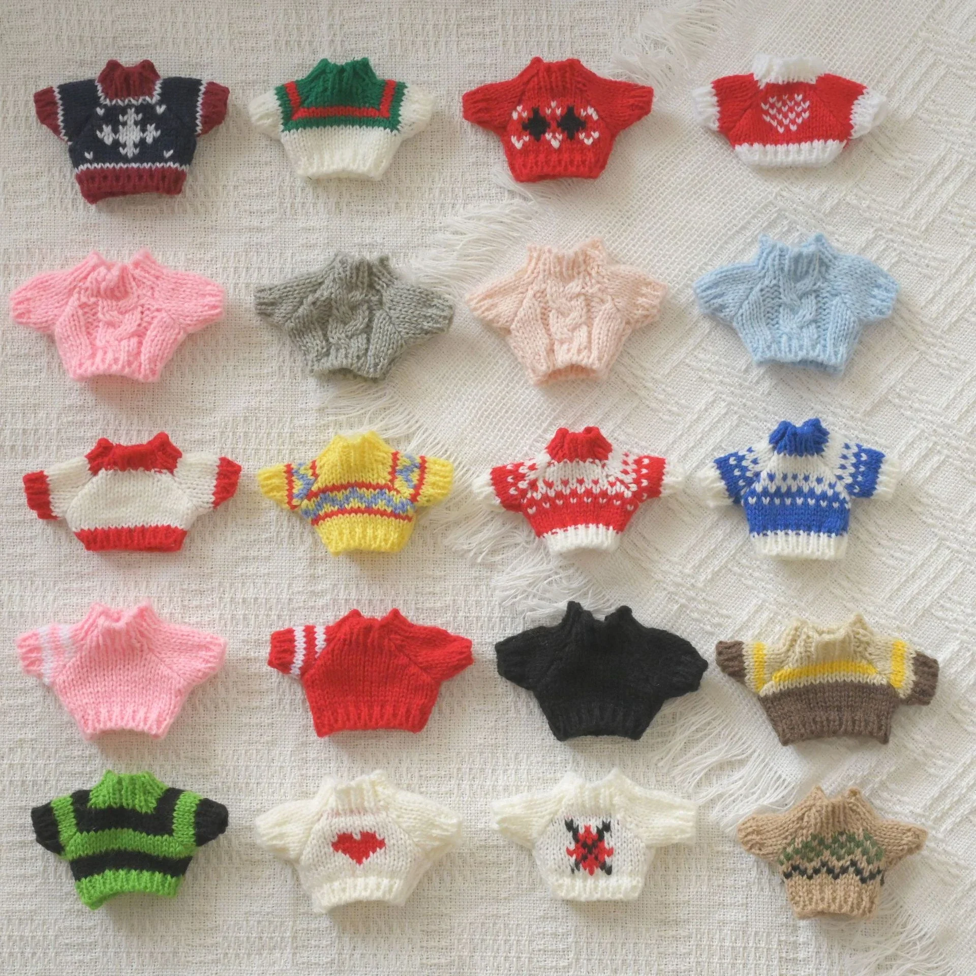 14cm Mini Doll Clothes Cartoon Pattern Knitting Sweater Christmas style clothing Cotton idol Toy Couple Gift Decoration