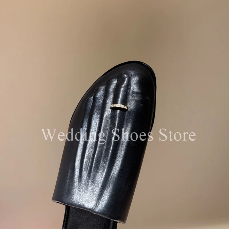 Fashion Novelty Designer Style Slippers Foot Toe Ring Handmade Slippers for Women Mouth Low-heeled Women's Street Style Shoes