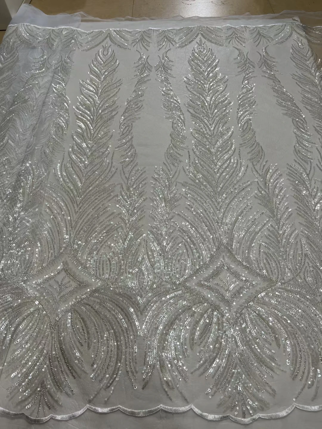 

Luxury White Beaded Lace Sequins African Lace Fabric 2023 High Quality Nigerian Net Lace Fabric For Evening Dress Sew KCD23104