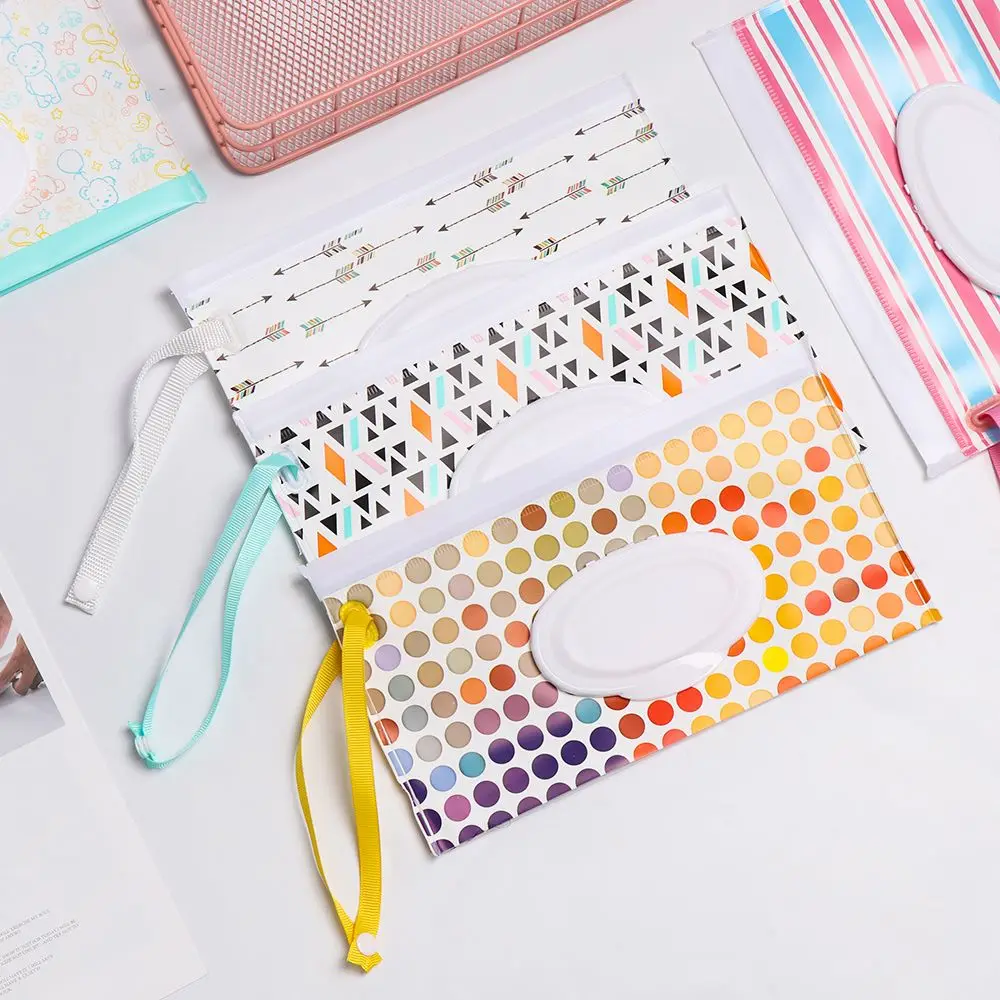 1 PC ที่มีประโยชน์กลางแจ้งแบบพกพา Snap-STRAP กระเป๋าถือกระเป๋าเครื่องสําอางรถเข็นเด็กอุปกรณ์เสริมกล่องกระดาษทิชชูผ้าเช็ดทําความสะอาดเปียกกระเป๋า