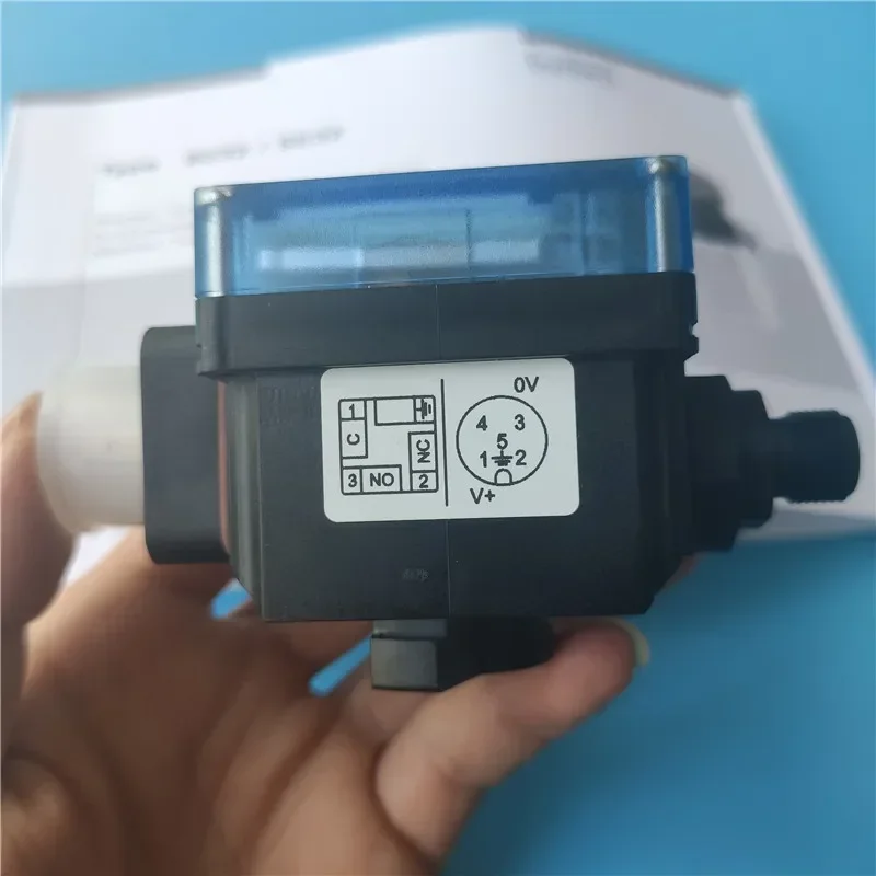 2026.4 Burkert8032 Flowmeter Flow Switch 12-36V80ma230V0436475 Baode Spot