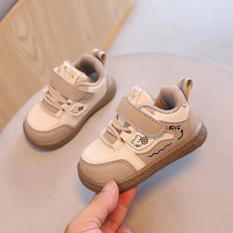 Boys Girls Cute Bear Sports Shoes New 2024 Autumn Children Casual Fashion Non-slip Sports Shoes Baby Toddler First Walking Shoes