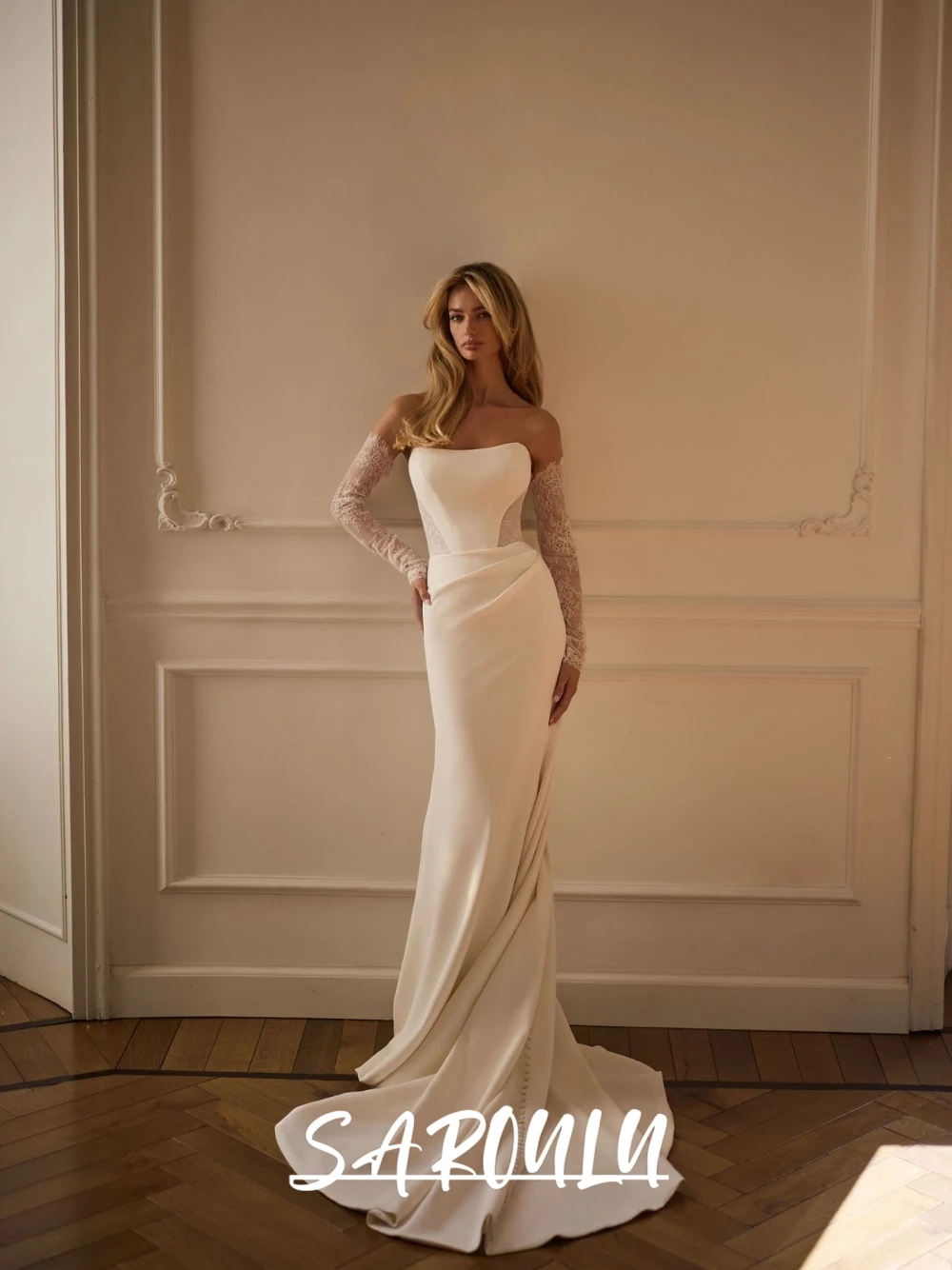 

Structured Boned Bodice Flowy Mermaid Wedding Dress Elegant Strapless Lace Customized Buttons Back Gorgeous Bridal Gown