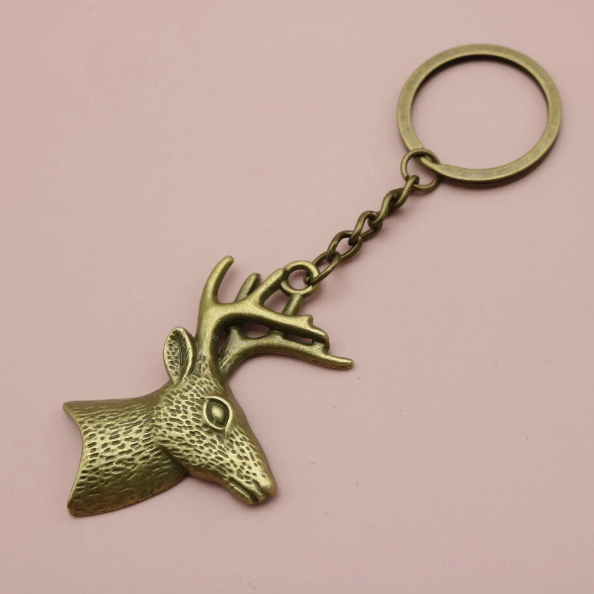 Creative Keychain Alloy Deer Head Vintage Keychain TQ236