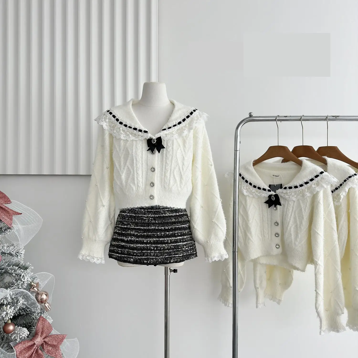 

Women's Elegant Lace Peter Pan Collar Lantern Sleeve Loose Short Cardigan Lady Autumn Winter Beading Solid Color Cute Cardigan