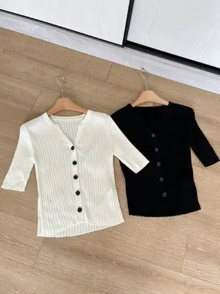 

2024 Women's Clothing Breathable and soft short-sleeved knitted cardigan top Spring Summer New No.55