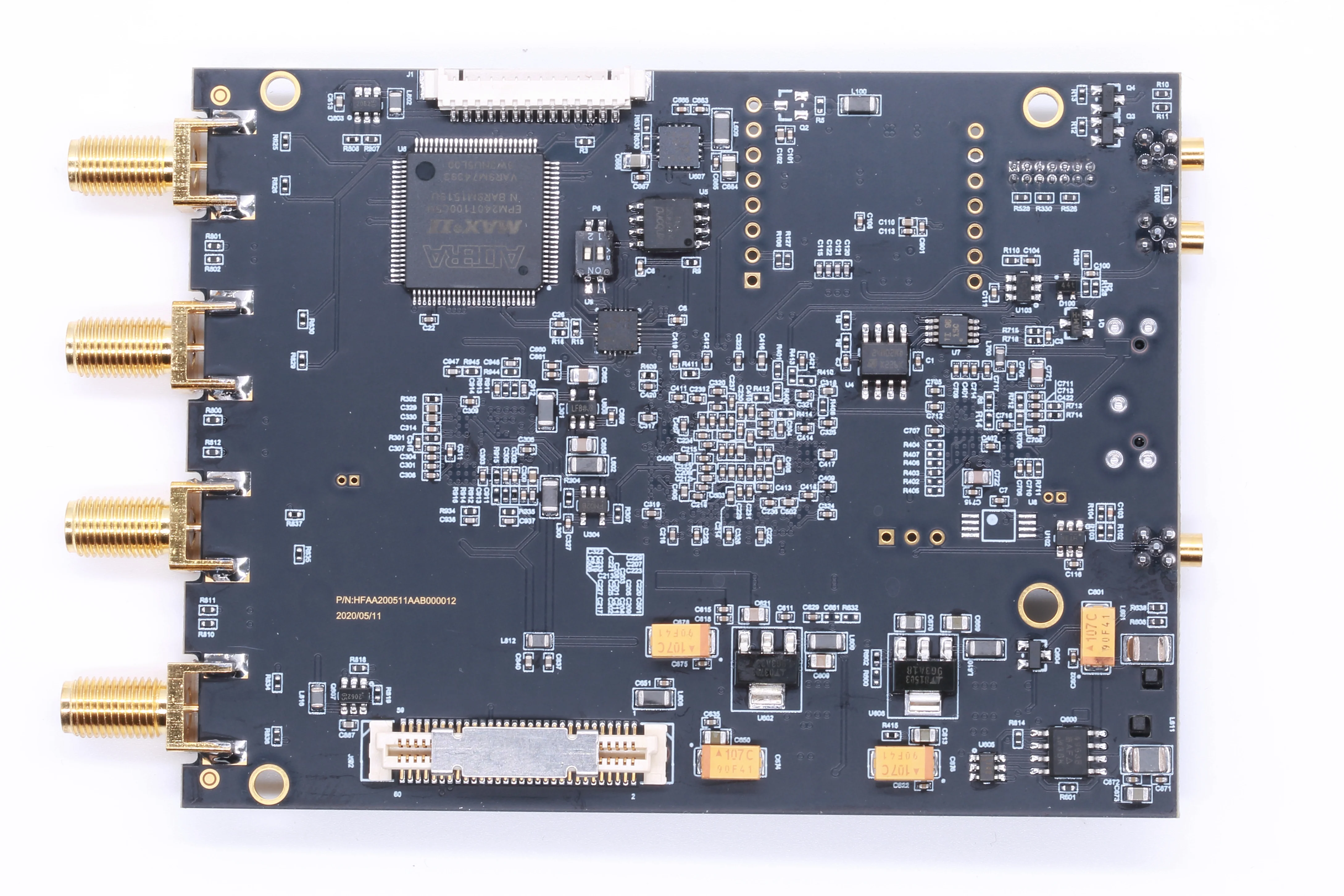 Free shiping 70MHz – 6GHz SDR RF Development Board USB 3.0 Compatible with USRP-B210 MICRO+  Fully compatible with USRP driver