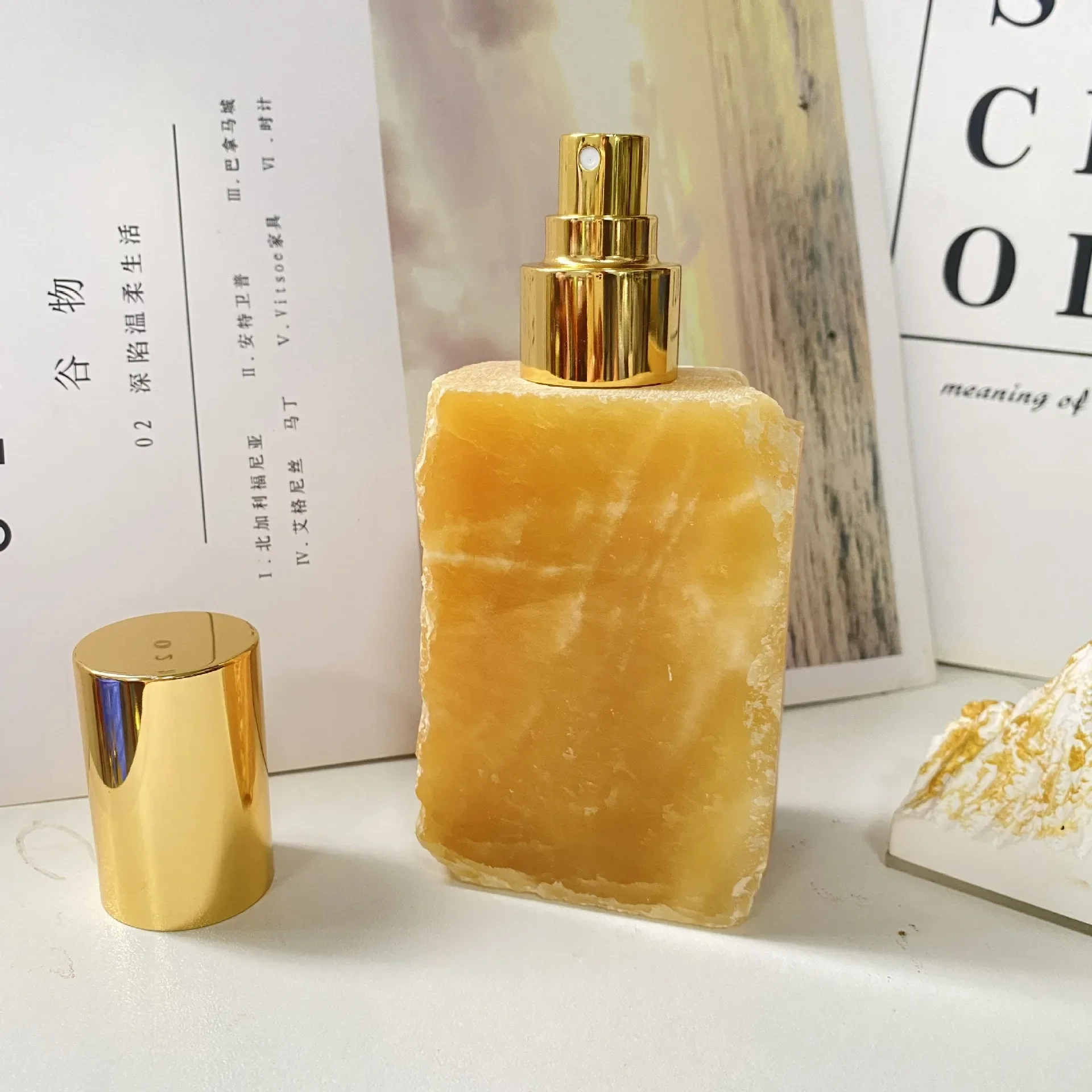 Spray Bottle 30ml Natural Crystal Jade Aromatherapy Essential Oil Perfume Atomizer Refillable Bottle Spa Beauty Salon Therapy